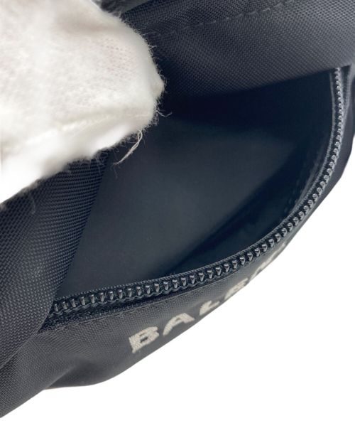 BALENCIAGA（バレンシアガ）BALENCIAGA (バレンシアガ) ナイロンウエストバッグ ブラックの古着・服飾アイテム