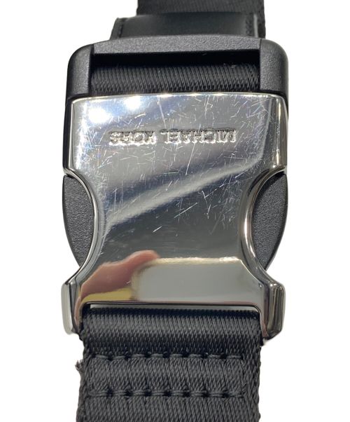 MICHAEL KORS（マイケル・コース）MICHAEL KORS (マイケルコース) クーパー シグネチャー ユーティリティ ベルト バッグ ブラック サイズ:なしの古着・服飾アイテム