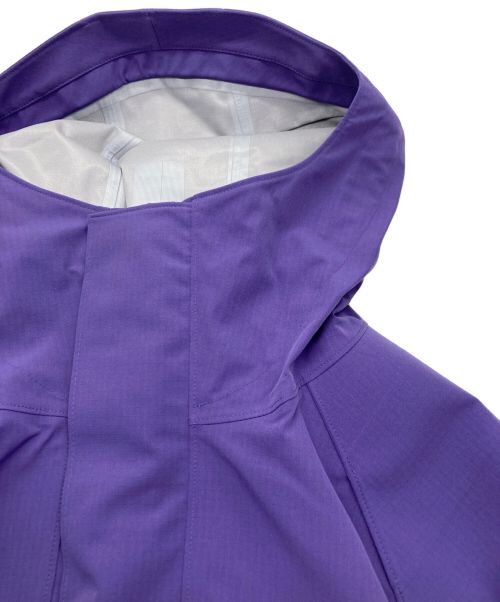 WILD THINGS（ワイルドシングス）WILD THINGS (ワイルドシングス) Adam et Rope (アダム エ ロペ) 別注 TOOLSTRAP DENALI JACKET パープル サイズ:Ｓの古着・服飾アイテム