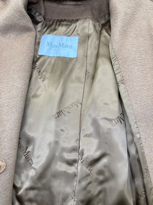 MaxMara（マックスマーラ）MaxMara (マックスマーラ) フード付きガウンコート ベージュ サイズ:34の古着・服飾アイテム