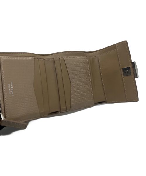 GIVENCHY（ジバンシィ）GIVENCHY (ジバンシィ) 4G Trifold Wallet In 4G Leather 