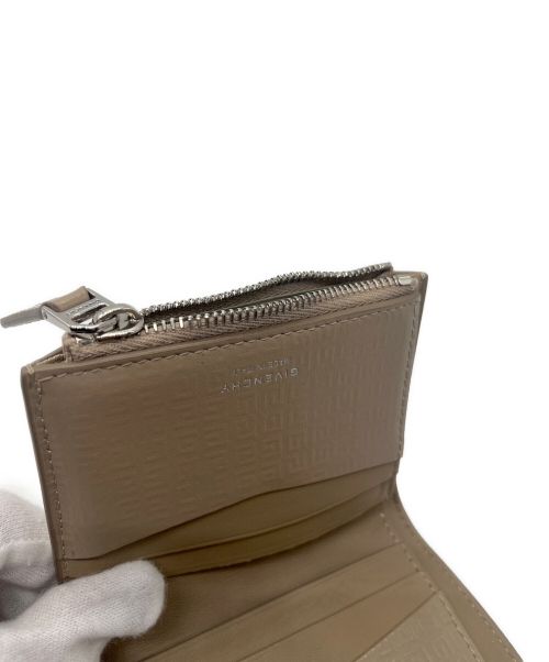 GIVENCHY（ジバンシィ）GIVENCHY (ジバンシィ) 4G Trifold Wallet In 4G Leather 