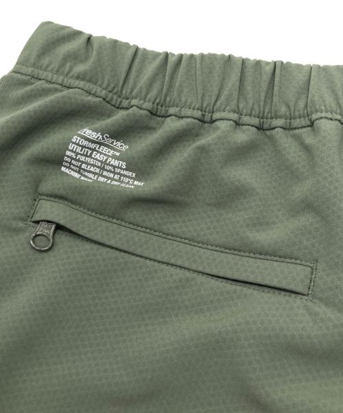 FreshService（フレッシュサービス）FreshService (フレッシュサービス) STORMFLEECE UTILITY EASY PANTS ストームフリース ユーティリティイージー パンツ テック　パンツ グリーン サイズ:Ｍの古着・服飾アイテム