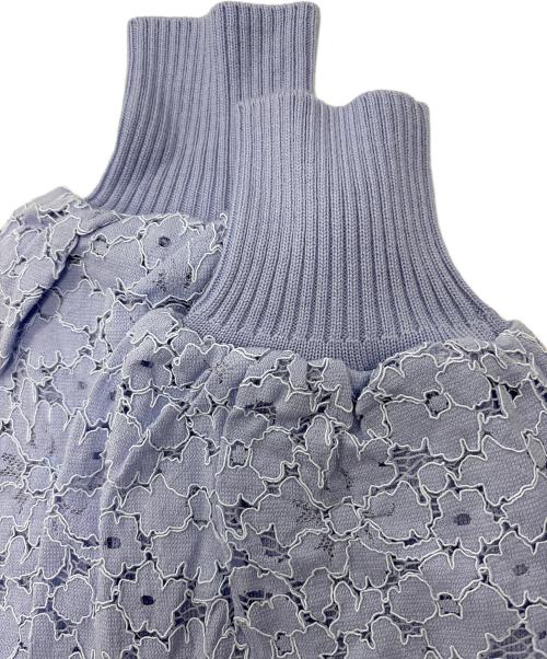 BLUE LABEL CRESTBRIDGE（ブルーレーベルクレストブリッジ）BLUE LABEL CRESTBRIDGE (ブルーレーベルクレストブリッジ) レース切替ニット ブルー サイズ:Ｍ 未使用品の古着・服飾アイテム