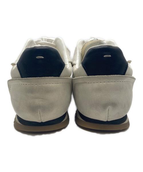 Maison Margiela（メゾンマルジェラ）Maison Margiela (メゾンマルジェラ) RUNNER ホワイト サイズ:42の古着・服飾アイテム