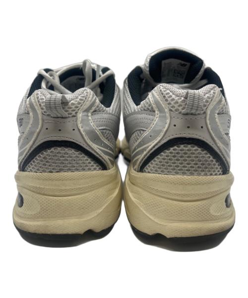 NEW BALANCE（ニューバランス）NEW BALANCE (ニューバランス) ローカットスニーカー / MR530TA シルバー サイズ:US M:7.5/US W:9/UK:7/EU:40.5の古着・服飾アイテム