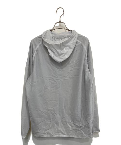 mont-bell（モンベル）mont-bell (モンベル) ウルトラライトシェルパーカー ライトグレー サイズ:XL 未使用品の古着・服飾アイテム