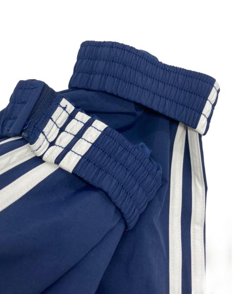 adidas（アディダス）adidas (アディダス) ウーブントラックパンツ ネイビー サイズ:なしの古着・服飾アイテム