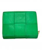 BOTTEGA VENETAボッテガベネタ）の古着「マキシイントレチャート / 2つ折り財布」｜グリーン