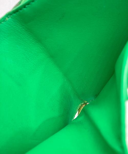 BOTTEGA VENETA（ボッテガベネタ）BOTTEGA VENETA (ボッテガベネタ) マキシイントレチャート / 2つ折り財布 グリーンの古着・服飾アイテム