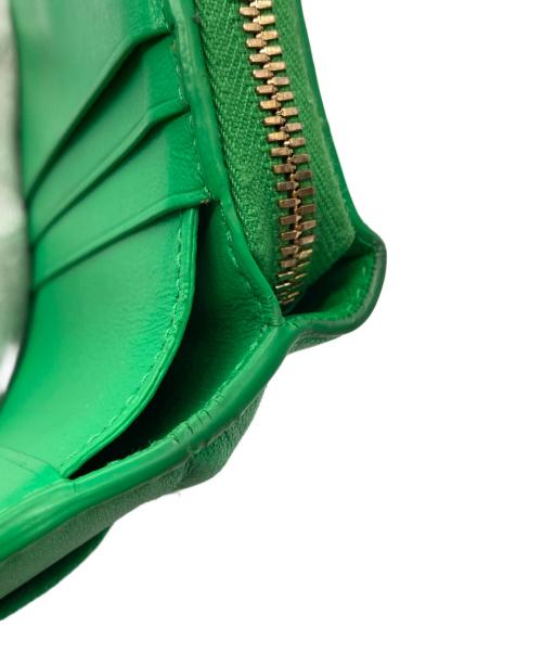 BOTTEGA VENETA（ボッテガベネタ）BOTTEGA VENETA (ボッテガベネタ) マキシイントレチャート / 2つ折り財布 グリーンの古着・服飾アイテム
