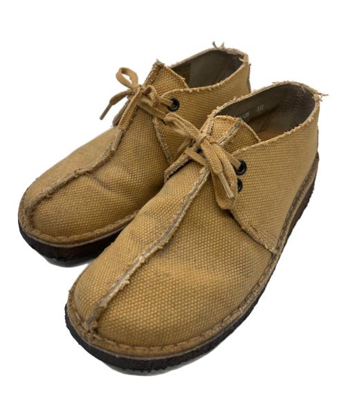 CLARKS（クラークス）CLARKS (クラークス) デザートトレックシューズ ベージュ サイズ:US5.5の古着・服飾アイテム