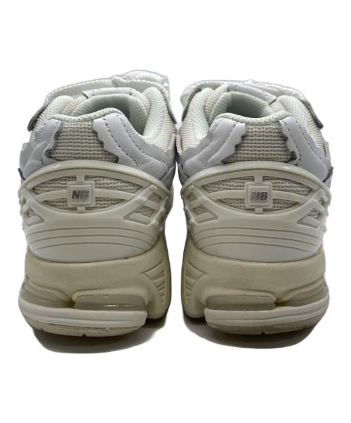 NEW BALANCE（ニューバランス）NEW BALANCE (ニューバランス) M1906DE / ローカットスニーカー ホワイト サイズ:US6/UK5.5/EUR38.5の古着・服飾アイテム