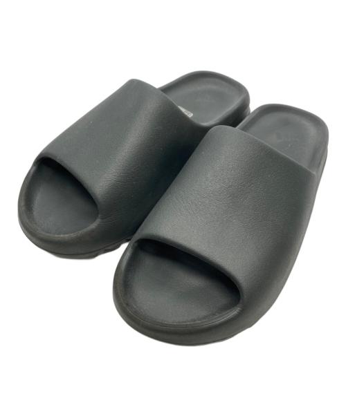 adidas（アディダス）adidas (アディダス) YEEZY Slide サンダル Dark Onyx サイズ:30.5ｃｍ/US12の古着・服飾アイテム