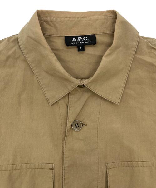 A.P.C.（アーペーセー）A.P.C. (アーペーセー) サファリシャツ ベージュ サイズ:Ｓの古着・服飾アイテム