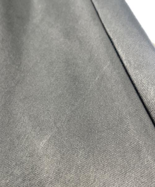 CINOH（チノ）CINOH (チノ) BLACK FORMAL BONDING ACETATE SATIN MARMAID SKIRT ブラック サイズ:38の古着・服飾アイテム