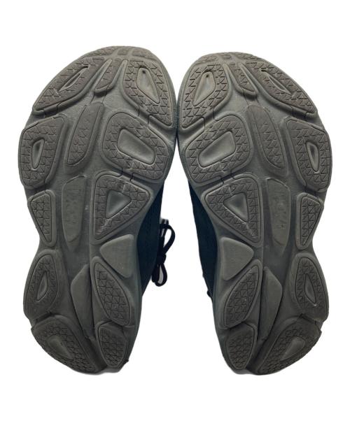 HOKAONEONE（ホカオネオネ）HOKAONEONE (ホカオネオネ) BONDI 8 ローカットスニーカー ブラック サイズ:US9.5 2Eの古着・服飾アイテム