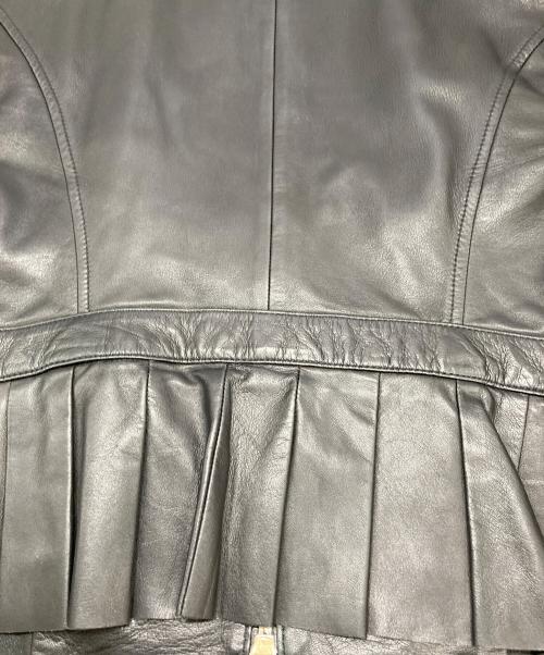 HUGO BOSS（ヒューゴ ボス）HUGO BOSS (ヒューゴ ボス) ノーカラー バイカーレザージャケット ブラック サイズ:Ｓの古着・服飾アイテム