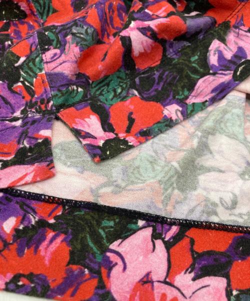 DRAWER（ドゥロワー）DRAWER (ドゥロワー) フラワープリントTシャツ ピンク サイズ:-の古着・服飾アイテム