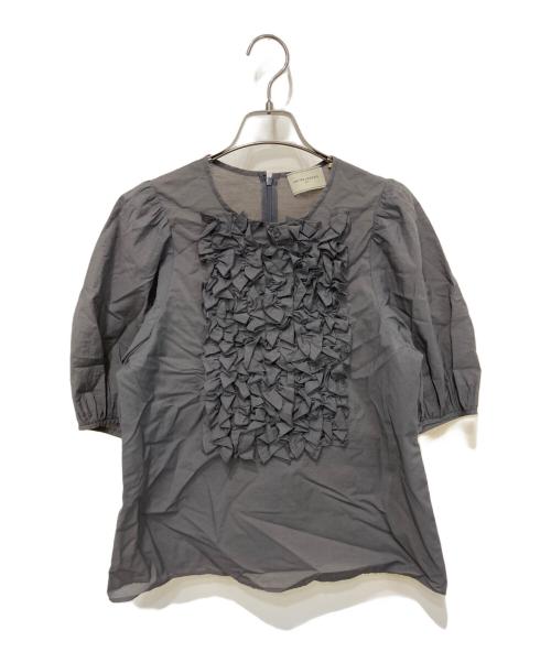 UNITED ARROWS TOKYO（ユナイテッドアローズトウキョウ）UNITED ARROWS TOKYO (ユナイテッドアローズトウキョウ) フリルショートスリーブブラウス グレー サイズ:Fの古着・服飾アイテム