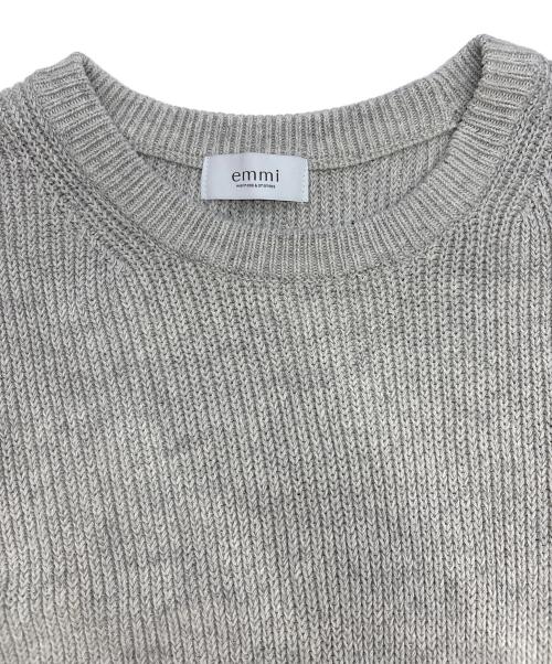 emmi atelier（エミアトリエ）emmi atelier (エミアトリエ) ニット×ボリュームスカートセットアップ グレー×ベージュの古着・服飾アイテム