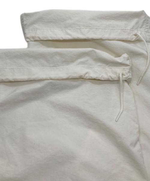 BEAUTY&YOUTH（ビューティーアンドユース）BEAUTY&YOUTH (ビューティーアンドユース) カーゴパンツ ホワイト サイズ:Ｓ 未使用品の古着・服飾アイテム