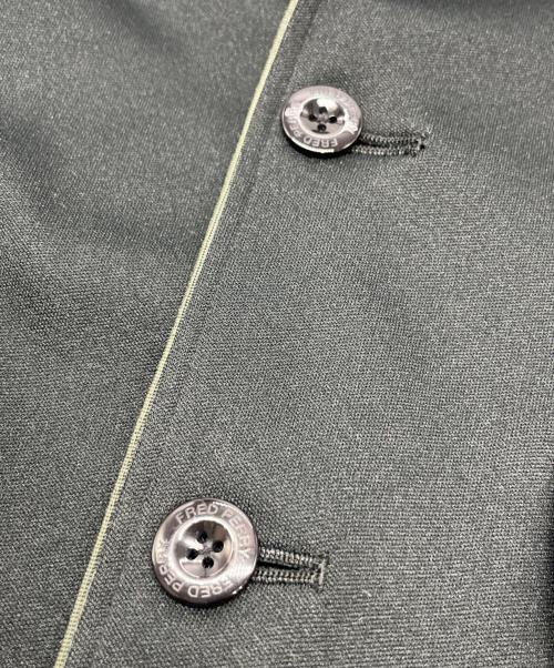 FRED PERRY（フレッドペリー）FRED PERRY (フレッドペリー) パイピングテーラージャケット ブラック サイズ:Ｓの古着・服飾アイテム