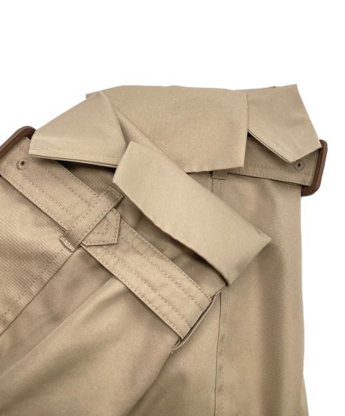 23区（ニジュウサンク）23区 (ニジュウサンク) コットンポリエステルギャバジン ショート トレンチコート ベージュ サイズ:40 未使用品の古着・服飾アイテム