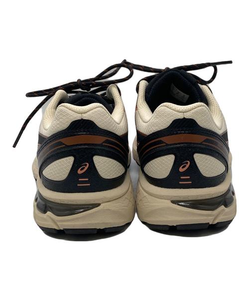 asics（アシックス）asics (アシックス) GEL-TERRAIN / ゲルテレイン ベージュ サイズ:24.5ｃｍの古着・服飾アイテム