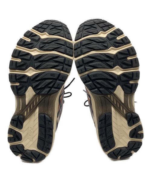 asics（アシックス）asics (アシックス) GEL-TERRAIN / ゲルテレイン ベージュ サイズ:24.5ｃｍの古着・服飾アイテム