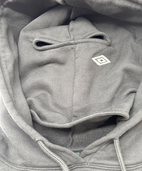 UMBRO（アンブロ）UMBRO (アンブロ) ONLY FOOTBALL MASK HOODIE ブラック サイズ:Ｓの古着・服飾アイテム
