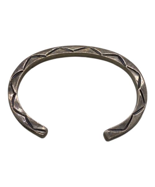 sterling Tahe（スターリングタホ）sterling Tahe (スターリングタホ) スタンプワークバングルの古着・服飾アイテム