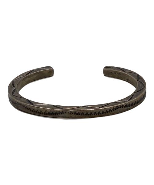 sterling Tahe（スターリングタホ）sterling Tahe (スターリングタホ) スタンプワークバングルの古着・服飾アイテム