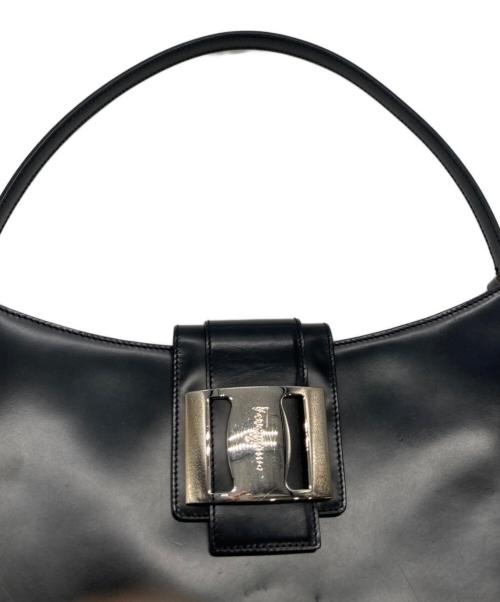 Salvatore Ferragamo（サルヴァトーレ フェラガモ）Salvatore Ferragamo (サルヴァトーレ フェラガモ) レザーハンドバッグ ブラック サイズ:なしの古着・服飾アイテム
