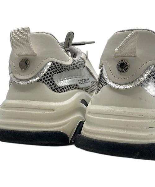 STEVE MADDEN（スティーブマデン）STEVE MADDEN (スティーブマデン) ボリュームソールスニーカー ホワイト サイズ:8の古着・服飾アイテム
