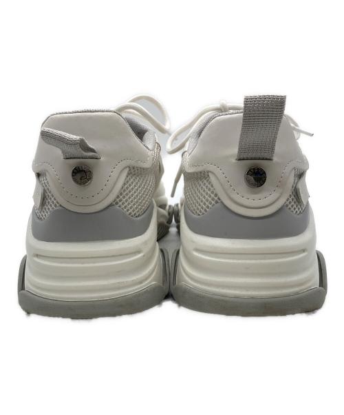 STEVE MADDEN（スティーブマデン）STEVE MADDEN (スティーブマデン) ボリュームソールスニーカー ホワイト サイズ:24.5ｃｍの古着・服飾アイテム