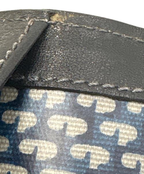 GUCCI（グッチ）GUCCI (グッチ) セカンドバッグ ネイビーの古着・服飾アイテム