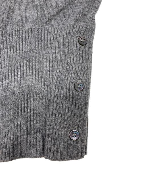 Thom Browne（トムブラウン）Thom Browne (トムブラウン) クラシック4BARカシミアクルーネックニット グレー サイズ:40の古着・服飾アイテム