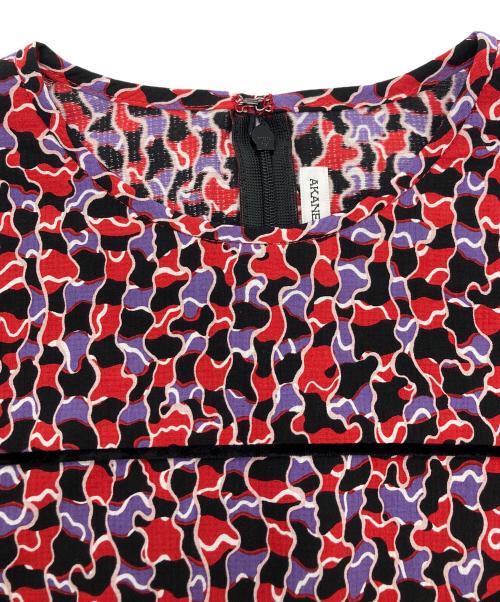 AKANE UTSUNOMIYA（アカネウツノミヤ）AKANE UTSUNOMIYA (アカネウツノミヤ) シルク切替総柄ブラウス レッド サイズ:38の古着・服飾アイテム