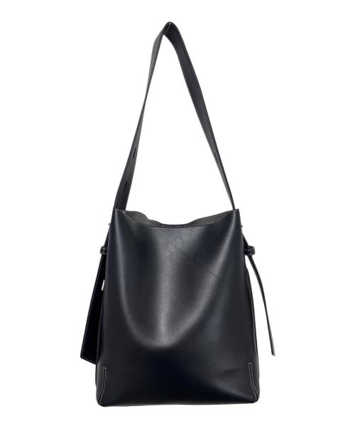 JILL BY JILLSTUART（ジル バイ ジルスチュアート）JILL BY JILLSTUART (ジル バイ ジルスチュアート) ベルトトートバッグ ブラックの古着・服飾アイテム