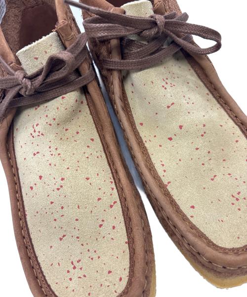 CLARKS（クラークス）CLARKS (クラークス) SWEET CHICK (スウィートチック) WALLABEE　BOOT　ワラビーブーツ ブラウン サイズ:27㎝　UK 8 1/2　FIT Gの古着・服飾アイテム