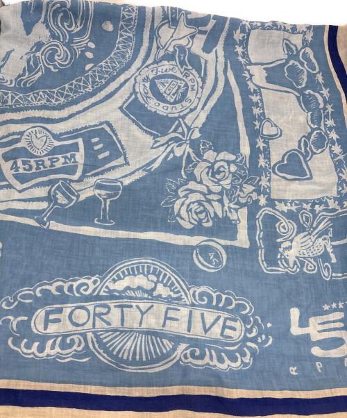45rpm（45アールピーエム）45rpm (45アールピーエム) 大判ハンドプリントスカーフ スカイブルーの古着・服飾アイテム