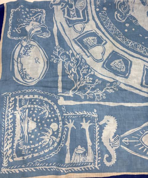 45rpm（45アールピーエム）45rpm (45アールピーエム) 大判ハンドプリントスカーフ スカイブルーの古着・服飾アイテム