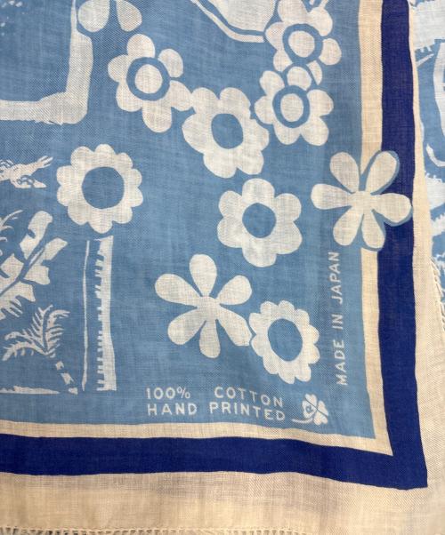 45rpm（45アールピーエム）45rpm (45アールピーエム) 大判ハンドプリントスカーフ スカイブルーの古着・服飾アイテム