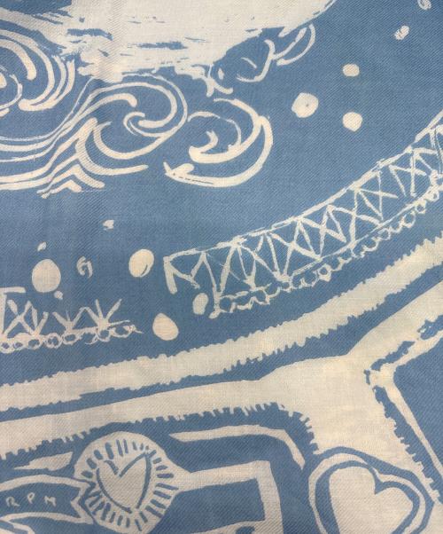 45rpm（45アールピーエム）45rpm (45アールピーエム) 大判ハンドプリントスカーフ スカイブルーの古着・服飾アイテム