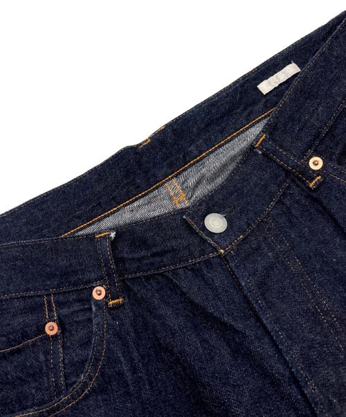 COMOLI（コモリ）COMOLI (コモリ) ５ポケットデニムパンツ インディゴ サイズ:2の古着・服飾アイテム