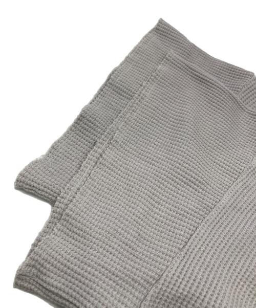 Gosha Rubchinskiy（ゴーシャラブチンスキー）Gosha Rubchinskiy (ゴーシャラブチンスキー) S/Sサーマルカットソー グレー サイズ:Ｍの古着・服飾アイテム