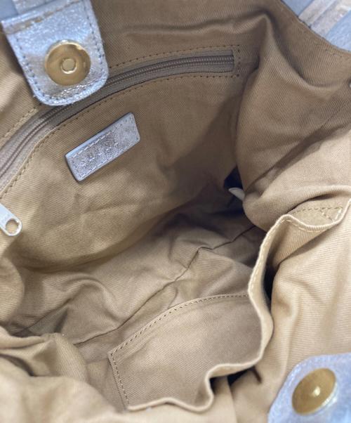 SHENERY（シーナリー）SHENERY (シーナリー) レザー巾着ショルダーバッグ シルバーの古着・服飾アイテム