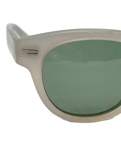 BLACK FLYS（ブラックフライズ）BLACK FLYS (ブラックフライズ) サングラス グレーの古着・服飾アイテム