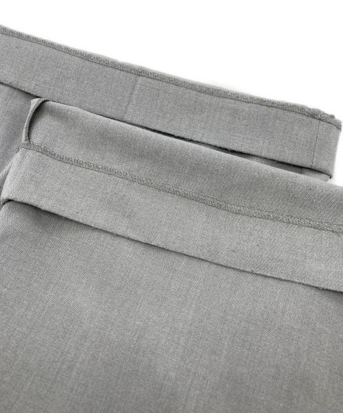 JOURNAL STANDARD relume（ジャーナルスタンダード レリューム）JOURNAL STANDARD relume (ジャーナルスタンダード レリューム) スムースフレアタックパンツ グレー サイズ:FREEの古着・服飾アイテム